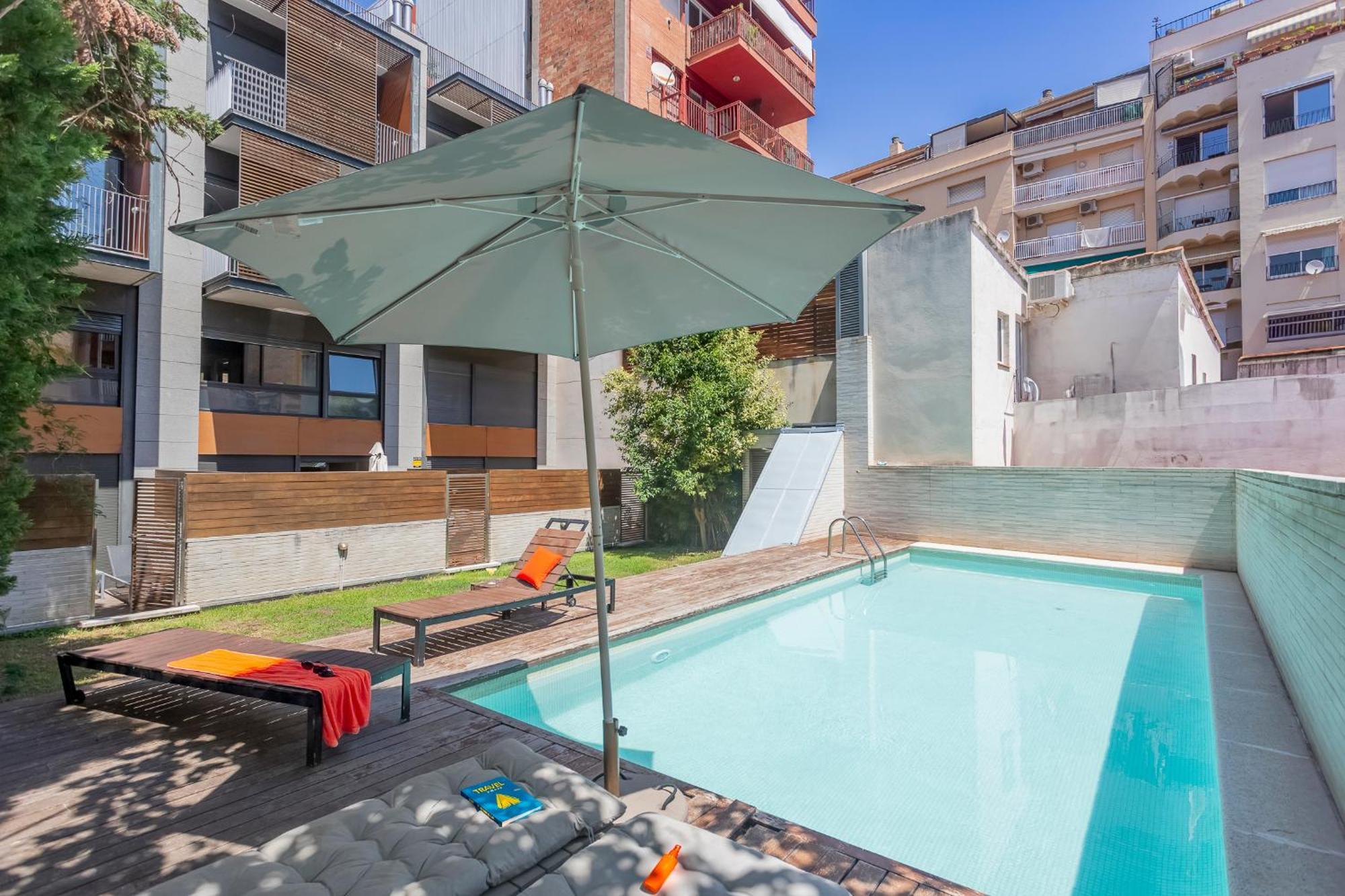 My Space Barcelona Pool Garden Apartments — Fotos 2
